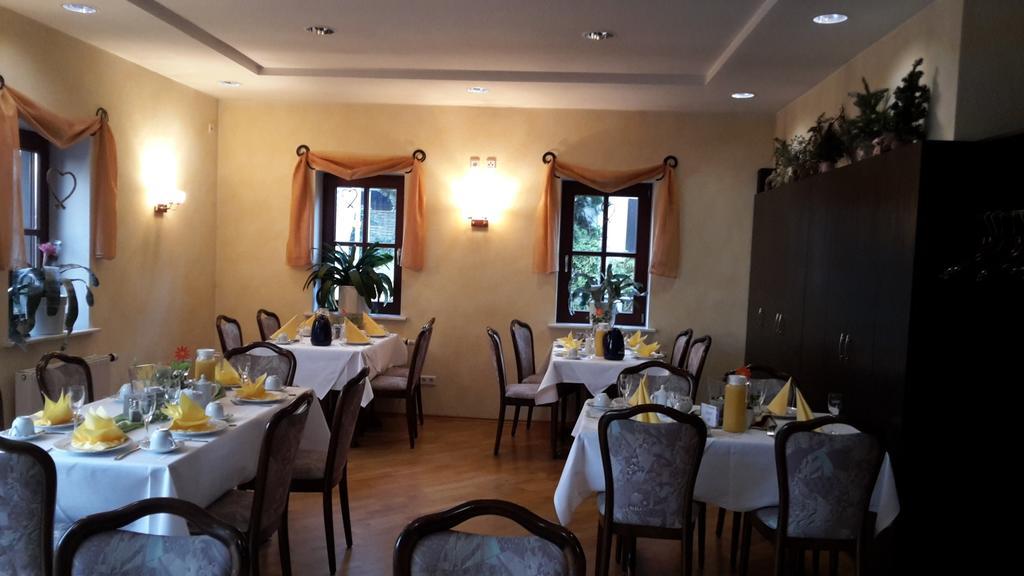 Hotel Der Heidkrug Verden an der Aller Esterno foto